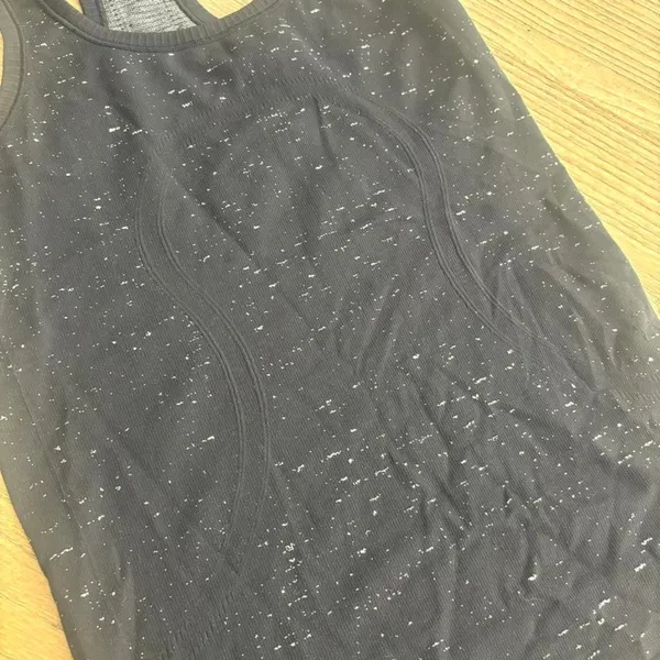 Lululemon Swiftly Tech Tank Top Size 4 - Image 3