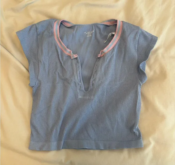 Urban Outfitters Light Blue V-Neck Crop Top - Image 2