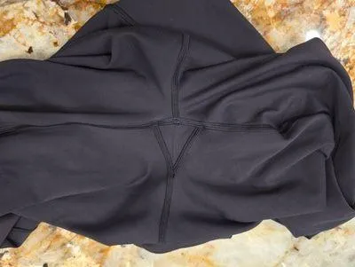 Lululemon In Movement Tight 25" Everlux Black 8 - Image 9