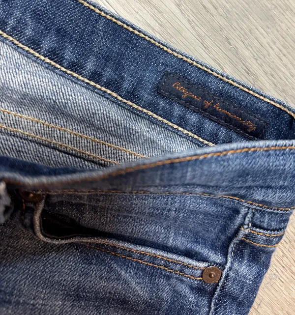 Citizens of humanity low waist cut off shorts - Image 4