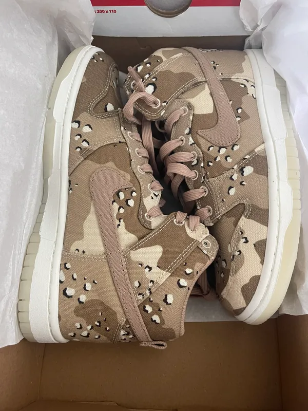 Nike Camo Women’s Dunk High Sneakers - Image 2