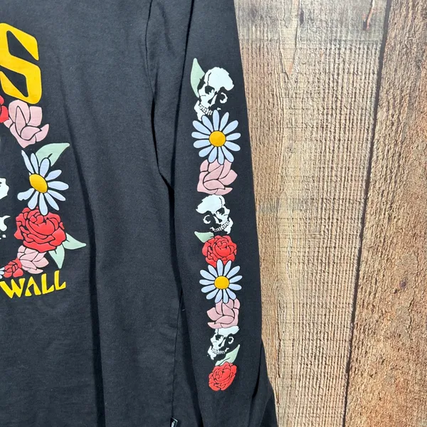 Vans Off The Wall Medium Black Skull Floral Graphic Long Sleeve T-Shirt - Image 2