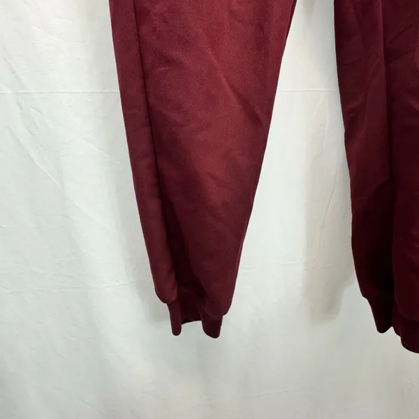FIGS Scrub Pants Womens M Burgundy Technical Collection Cargo Nurse Jogger - Image 4