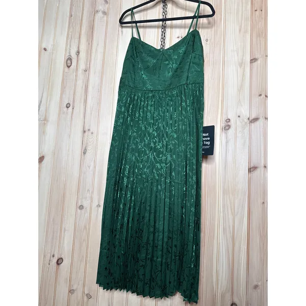 NWT Lulus Regal Romance Emerald Floral Jacquard Pleated Satin Midi Dress Size XL - Image 2