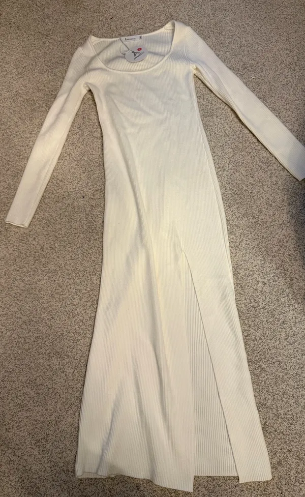 Amazon Dress - Image 2