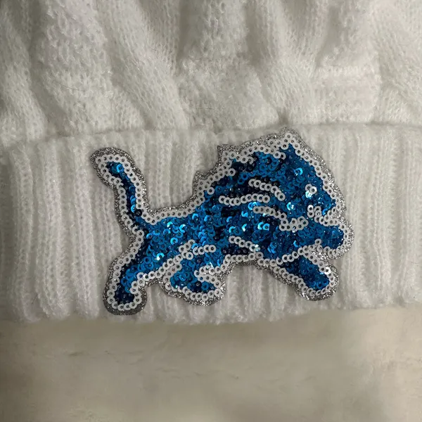 Detroit Lions beanie hat! Sequin bedazzled, lions logo, winter warm lined hat! - Image 4