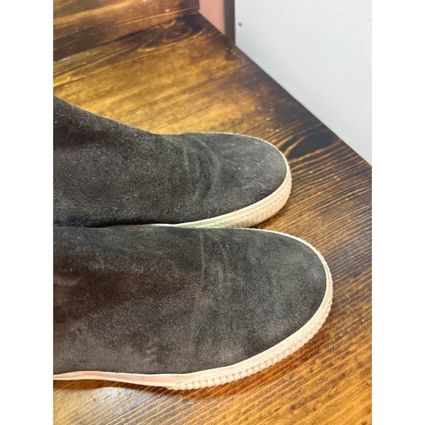 Vince Kelowna Chelsea Boot Pull On Sneaker Gray Suede Shoe 7 - Image 3