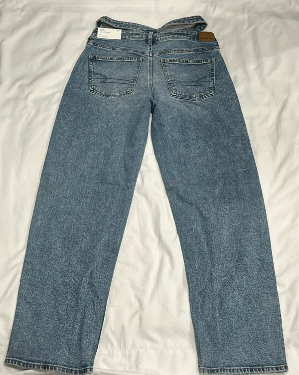 American Eagle Jeans - Image 2