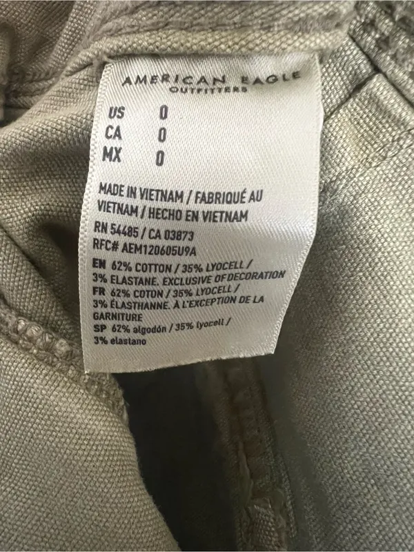 American Eagle Highest Rise 90s Boyfriend Cargo Shorts Green Size 0 - Image 4