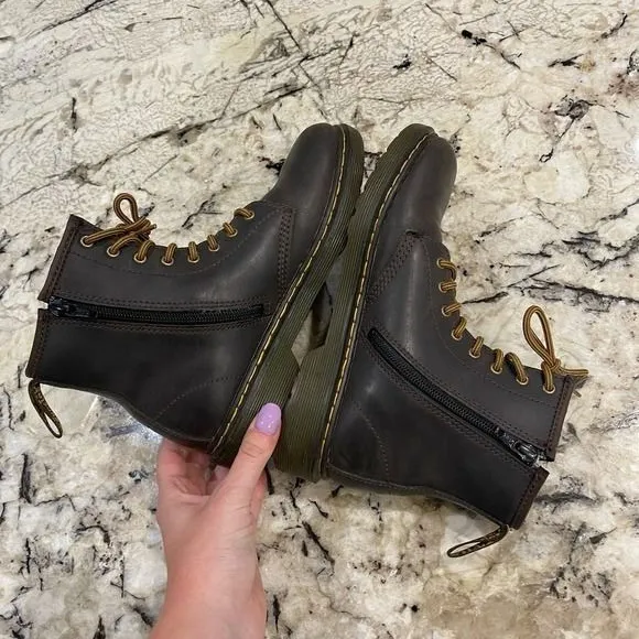 Dr. Martens 1460 Crazy Horse Leather Lace Up Boots Brown‎ - Image 4