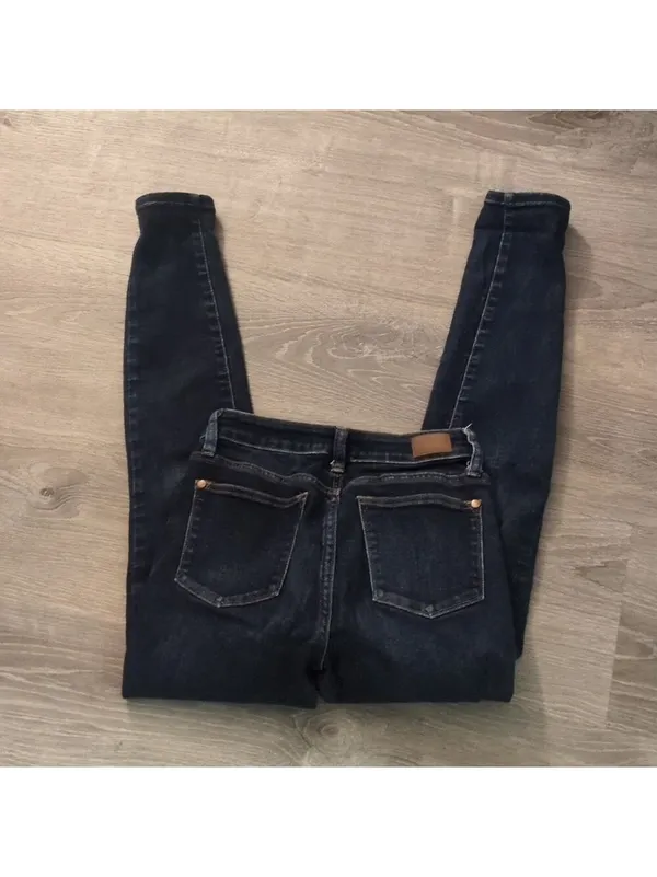 Judy blue skinny jeans size 25 - Image 6