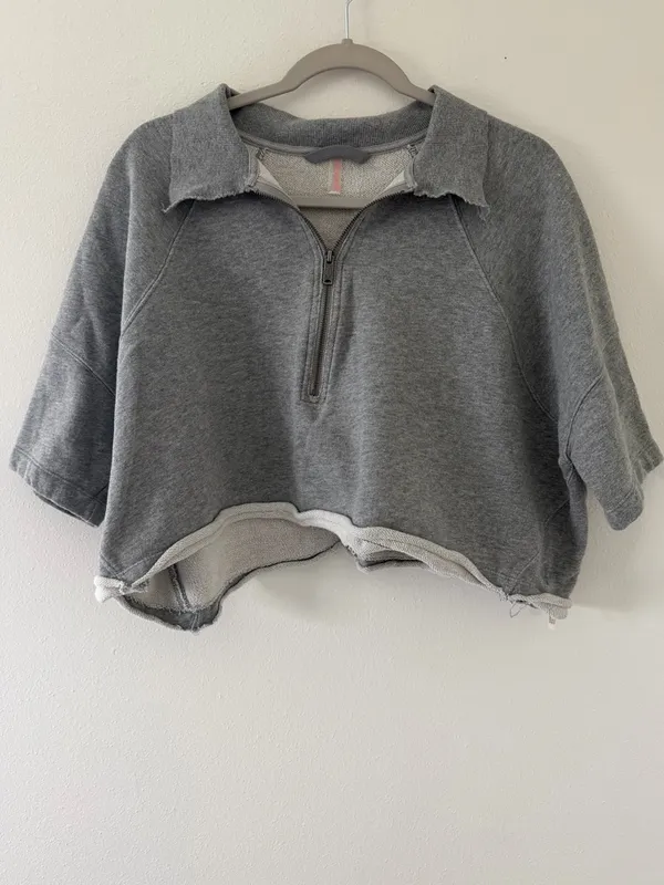 Free People Movement Oversized Gray 1/2 zip Short Sleeve 100% cotton size small - Image 3