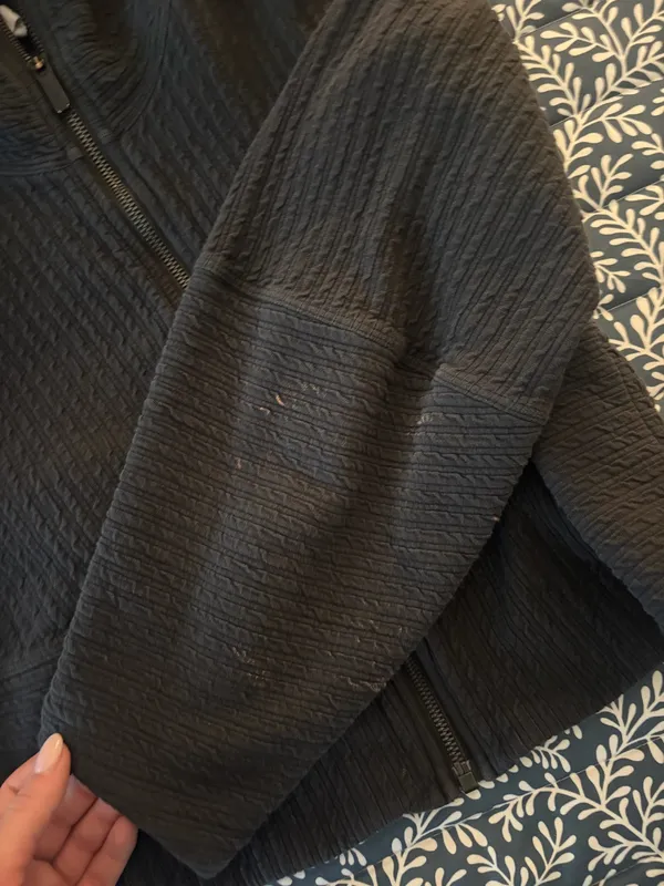 Lululemon Full-Zip Jacket - Image 4