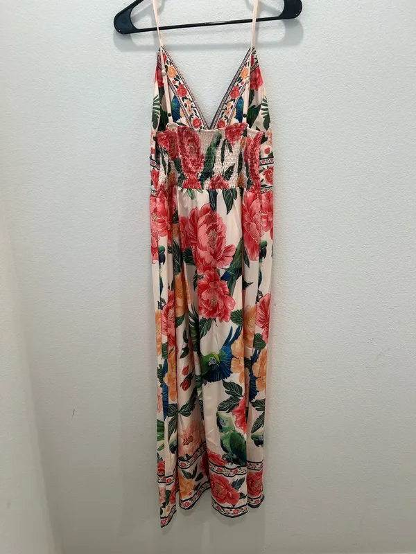 Floral V-Neck Maxi Dress with Parrot Print -by Sunday Up Size L - Image 3
