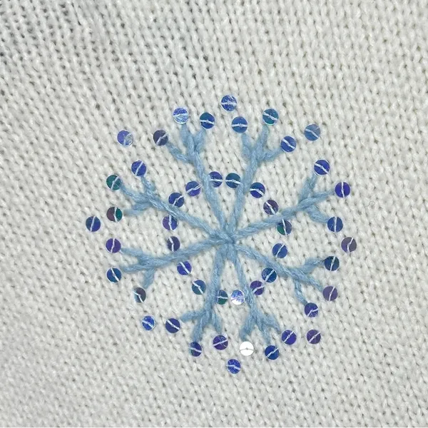Quacker Factory Snowflake Sweater L Off White Cream Blue Sequins Winter Holiday - Image 5
