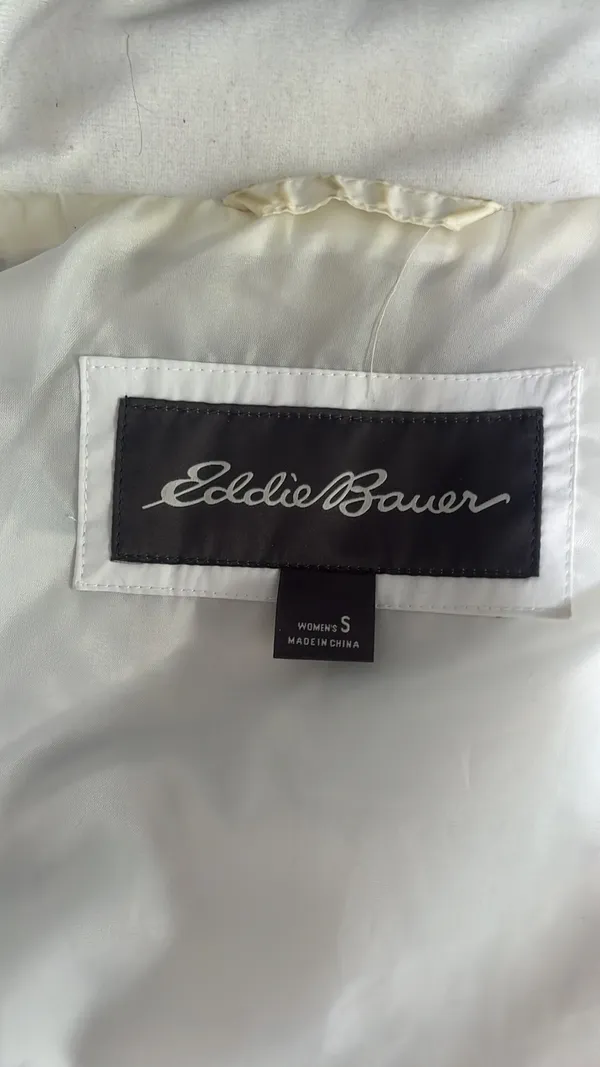 Eddie Bauer White Vest - Image 3