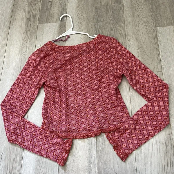 Free People Top geometric print mesh crop long sleeve womens Red small layering - Image 4