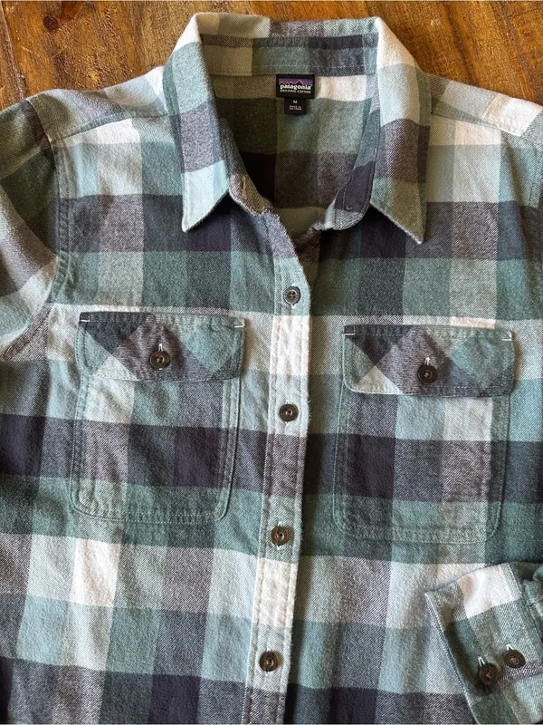 Patagonia women's Mint & Dark Green Plaid Button-Down Shirt - Image 2