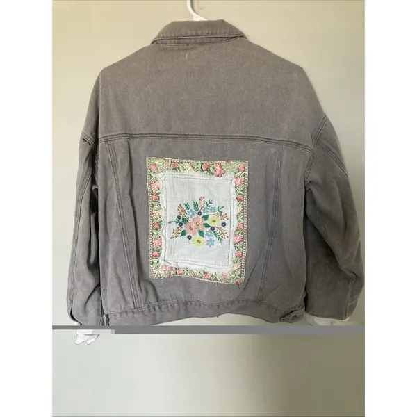POL Womens Jacket Patchwork Denim Boho Chic M Floral Frayed Trim Gray - Image 9