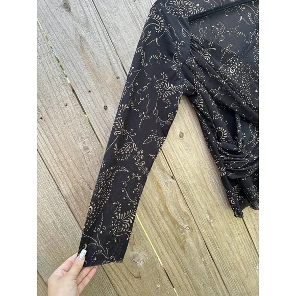 Bandolino Shirt Womens 1XL Black Fairy Light Grunge‎ Mesh Long Sleeve - Image 4