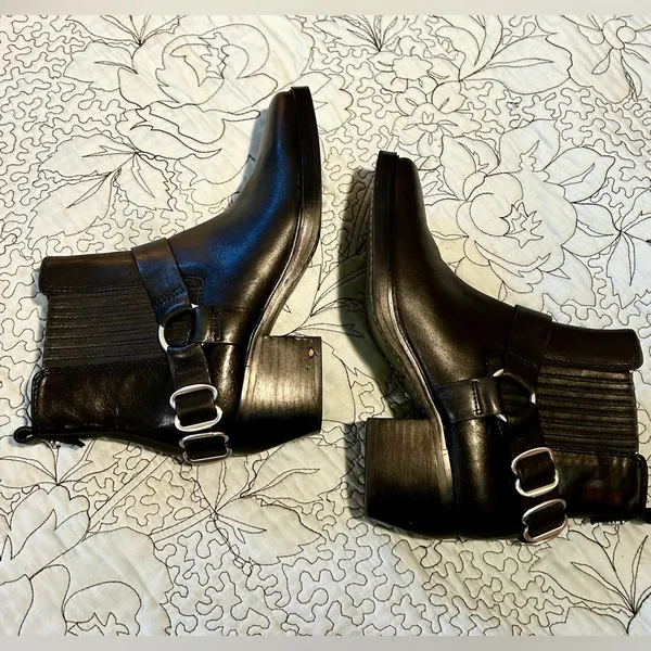 Sam Edelman Bellamie Black Leather Moto Harness Ankle Boots Block Heel Sz 6 💛 - Image 7