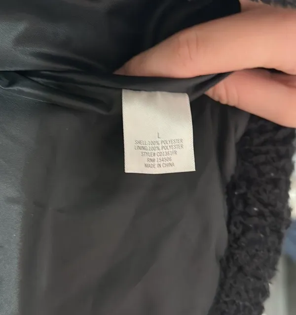 Francesca‘s Black Sherpa jacket size large - Image 8