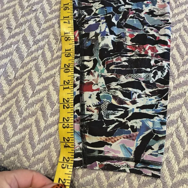 Lululemon Leggings Womens Size 12 Wonder Under High Rise Culture Clash Multi - Image 4