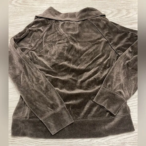 Everlast ing Women’s Velvet Jacket - Image 6