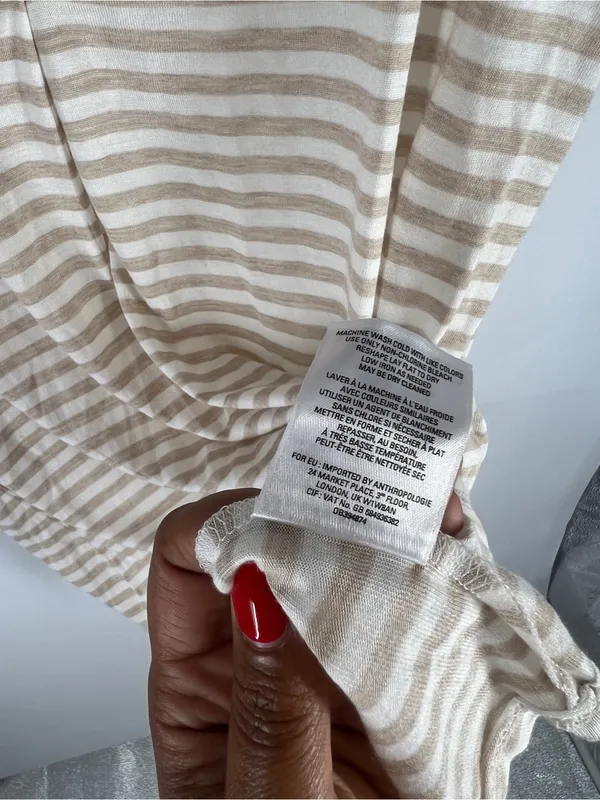 Anthropologie‎ Neutral Beige & White Striped V‑Neck Tee - Image 12