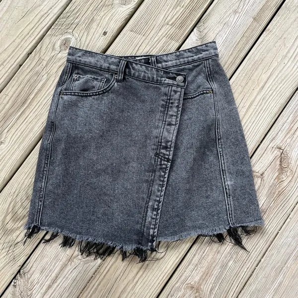 Free People We The Free Parker Wrap Denim Mini Skirt In Black Wash Size 27 - Image 2