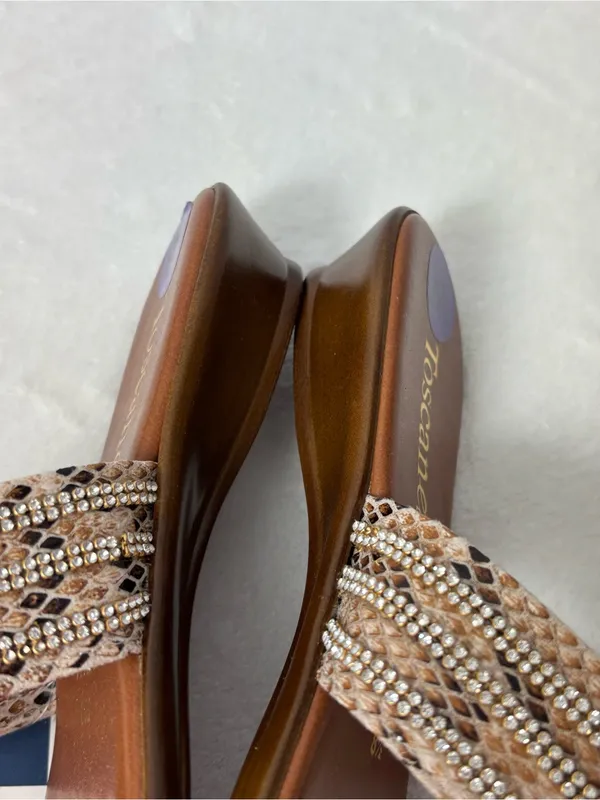 Toscanella‎ Women's Tan Beaded Thong Sandals size 8.5 - Image 7