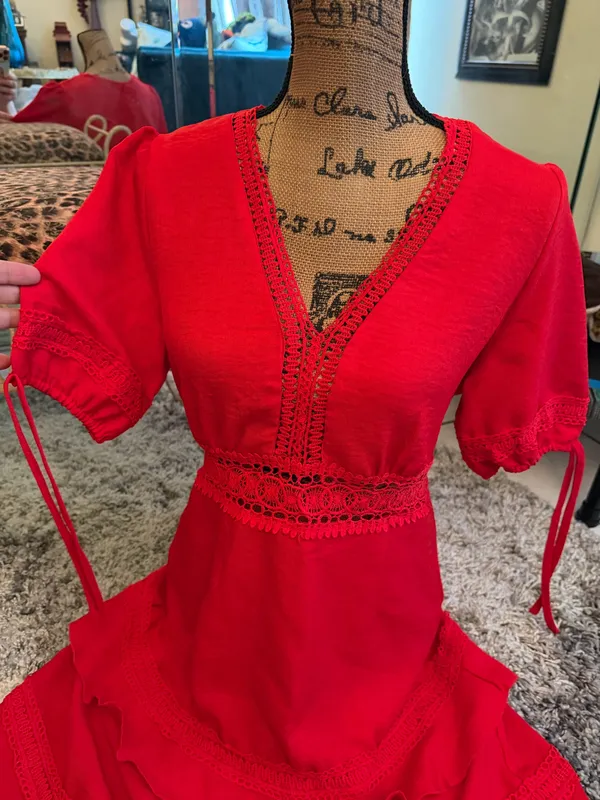 Beautiful red dress size M. 🩷 - Image 2