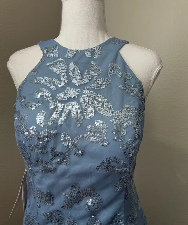 Boutique #3-8 Dusty Blue Sequin High Halter Neckline Sleeveless Column Gown. - Image 6