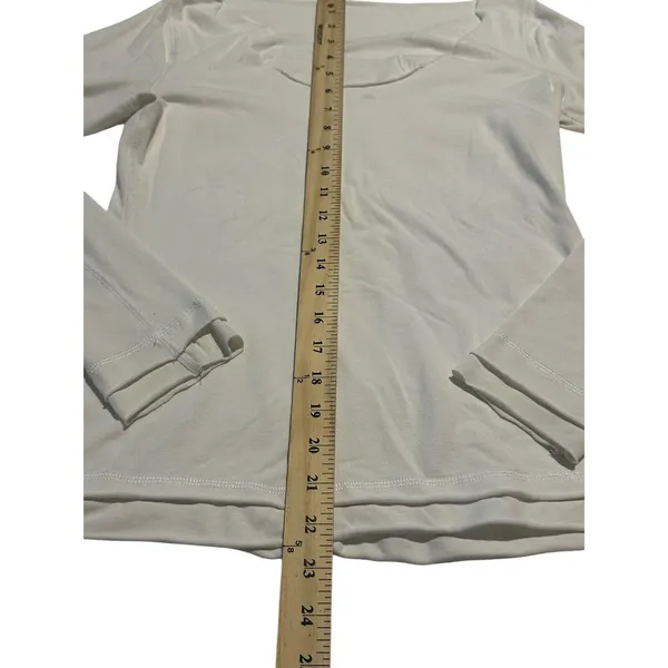 Lululemon Athletic Shirt Womens ~8 White Medium Long‎ Sleeve Casual Scoop #MN5-1 - Image 5