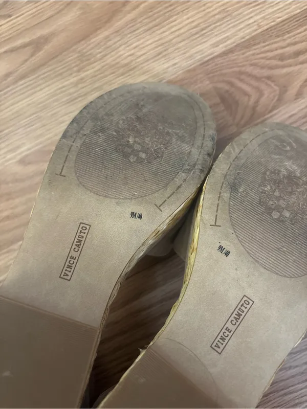 Vince Camuto Taupe Suede Espadrille Wedge Sandals Size 9M - Image 5