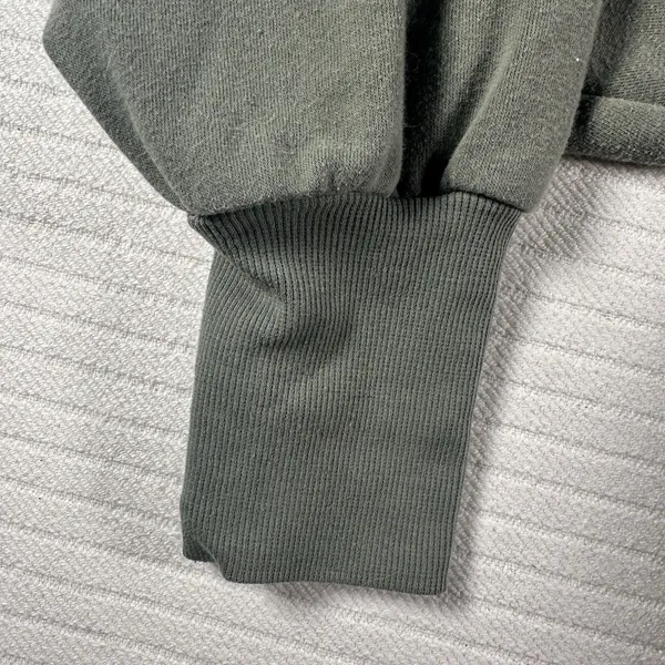 Old Navy Women’s XL Olive Green Just Vibing Graphic Cropped Sweatshirt - Image 7