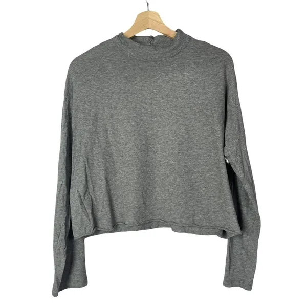 Aerie Light‎ Gray Mock Neck Long Sleeve Cropped T-Shirt S - Image 2