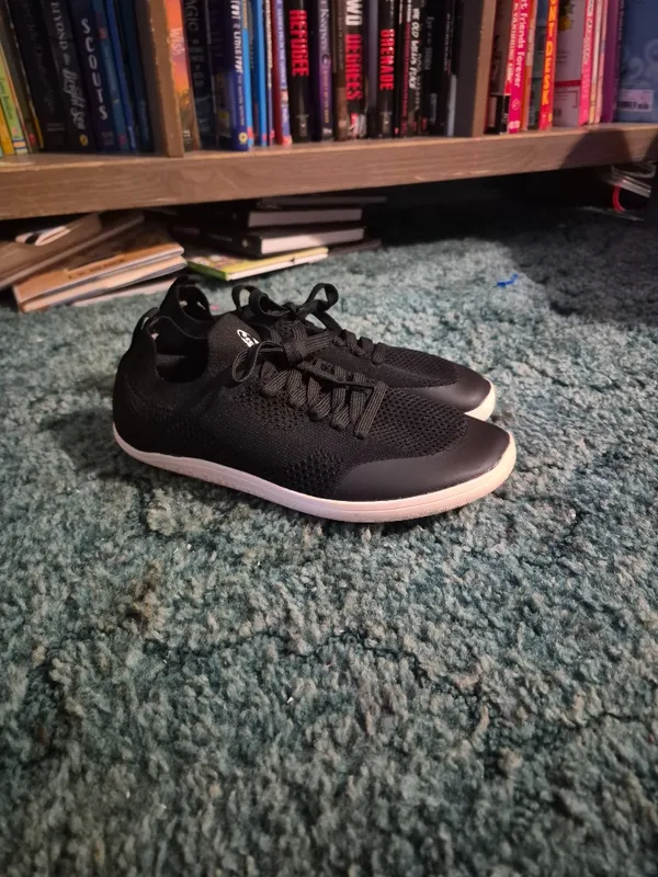Peak Footwear Black Non-Slip Shoes - Image 3