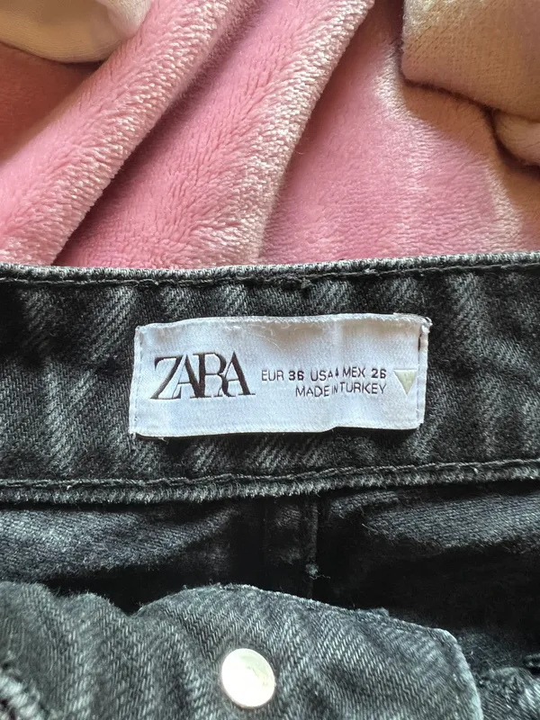 ZARA Jeans - Image 3