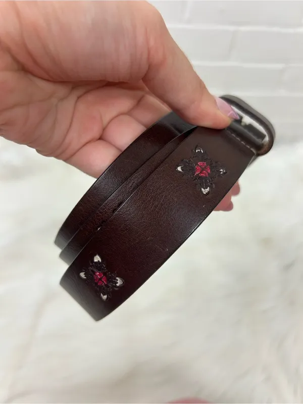 Vintage Leather Embossed Boho Belt Size L - Image 2