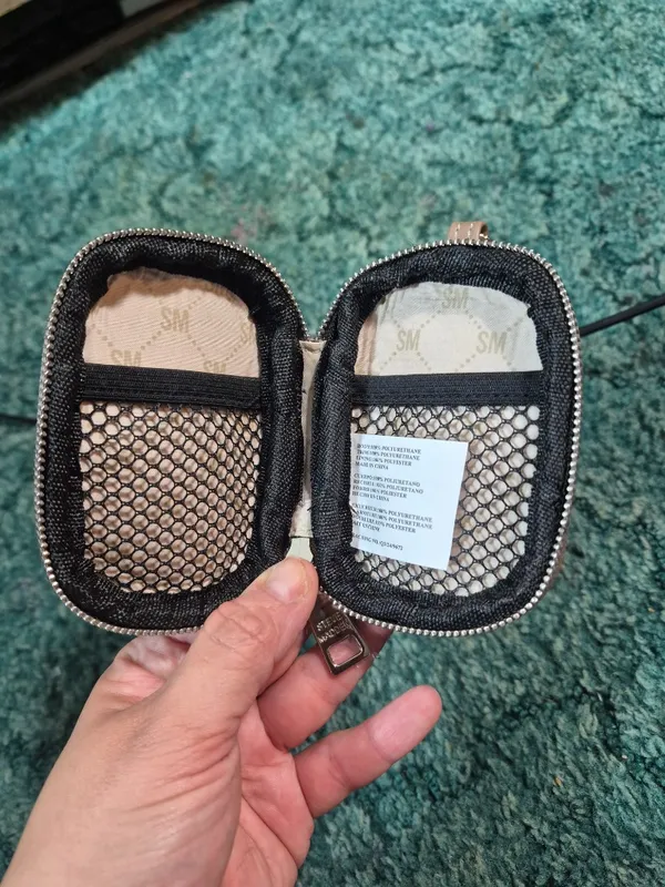 Steve Madden Earbud Case Keychain - Image 6