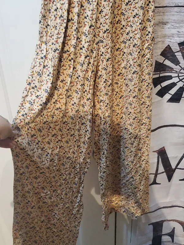 Mimi Chica Cream Floral Off-Shoulder Smocked Jumpsuit - Image 3