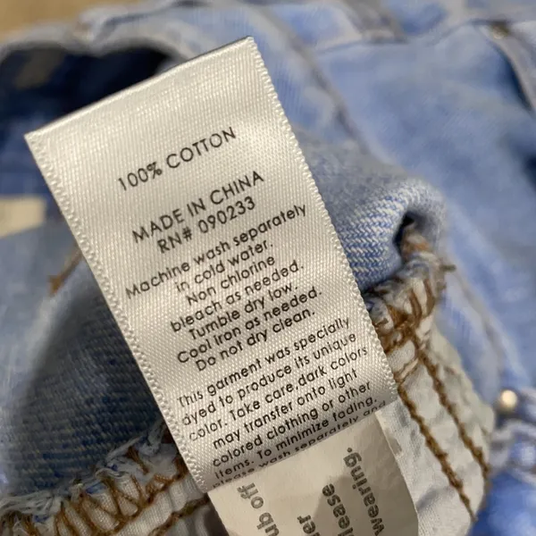 Pacsun denim Mom shorts size 26 - Image 7