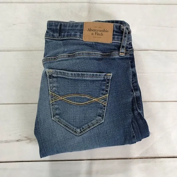 Abercrombie & Fitch Jeans - Image 2