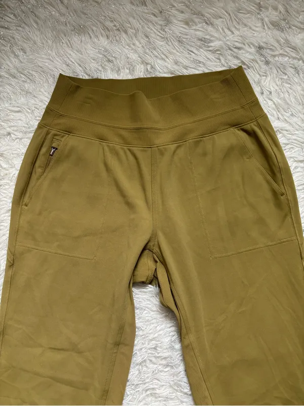 Athleta Women's Green Yellow High-Waist Joggers Size M - Image 10