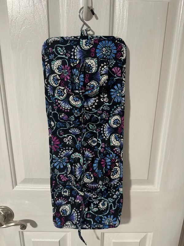 Vera Bradley Travel Bag Floral - Image 6