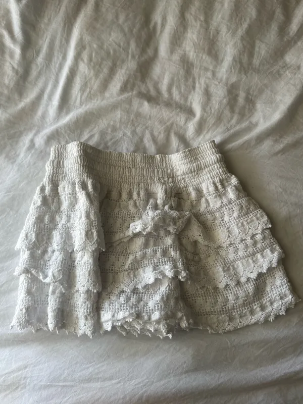 Blanco by Nature white ruffle mini skirt - Image 4
