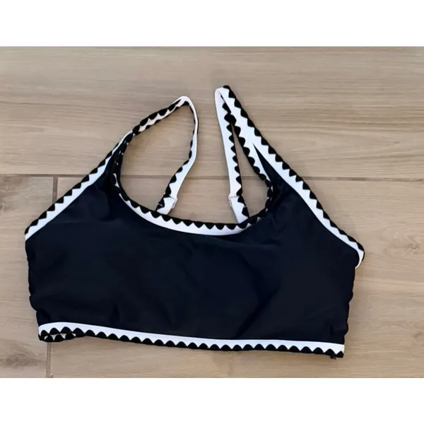 NEW Bikini Top Whip Stitch Bikini swim L - Image 4