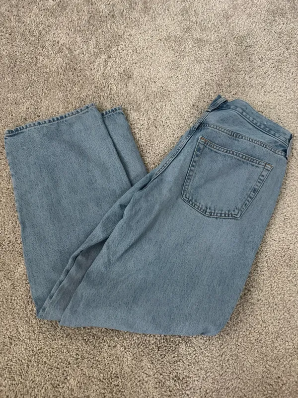 Universal Threads Studded Jeans - Image 5