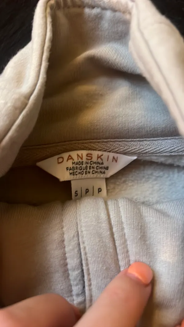 Danskin sweatshirt - Image 3